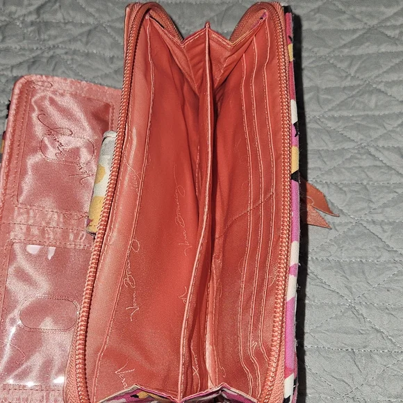 Vera Bradley Pixie Blooms Floral Wallet - Turnlock Zip Around Wallet - Picture 4 of 8